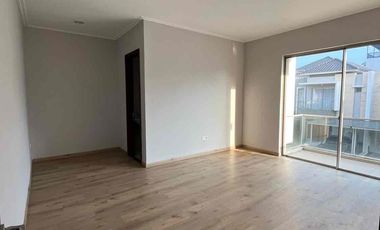 Sewa Rumah Golf Island PIK 8x20 (3+1 Kamar Tidur)