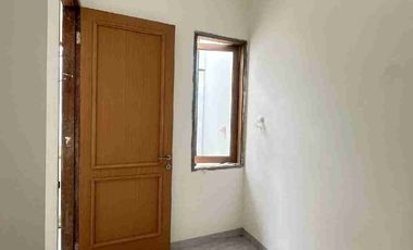 Rumah American Classic 2 Lantai Ready siap huni di Condet, Kramatjati – Jakarta Timur