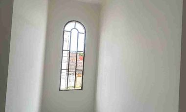 Rumah American Classic 2 Lantai Ready siap huni di Condet, Kramatjati – Jakarta Timur