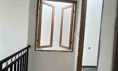 Rumah American Classic 2 Lantai Ready siap huni di Condet, Kramatjati – Jakarta Timur