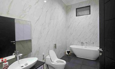 DIJUAL RUMAH SUPER MEWAH BB MEDITERANIA