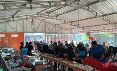 Business Space for Rent with Large Land in Giwangan Area Near JOGJA Hospital