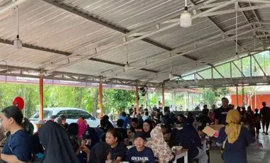 Business Space for Rent with Large Land in Giwangan Area Near JOGJA Hospital