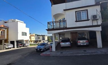 RENTA DE CASA DENTRO DE PRIVADA CAPISTRANO RESIDENCIAL AGUACALIENTE, TIJUANA