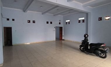 SHOPHOUSE SUITABLE FOR OFFICE, BANGUNHARJO, SEWON, BANTUL, JOGJA