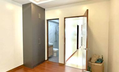 STUNNING DESIGN 2 STOREY DUPLEX HOUSE FOR SALE IN PARAÑAQUE