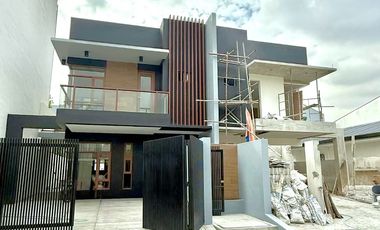 STUNNING DESIGN 2 STOREY DUPLEX HOUSE FOR SALE IN PARAÑAQUE