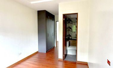 STUNNING DESIGN 2 STOREY DUPLEX HOUSE FOR SALE IN PARAÑAQUE
