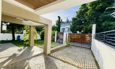 FOR SALE ELEGANT MODERN 2 STOREY HOUSE IN PARAÑAQUE