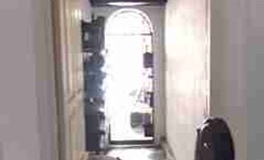 Rumah Bertingkat Di Belakang