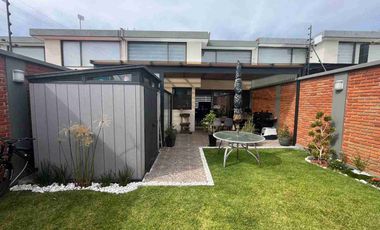 se renta casa amplia en fraccionamiento Lomas Virreyes, Calimaya, Estado de México