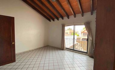 Casa en renta en cuernavaca en Fracc san Jerónimo de Ahuatepec . seguridad y alberca