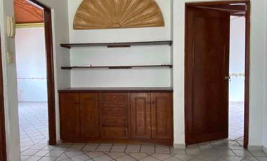 Casa en renta en cuernavaca en Fracc san Jerónimo de Ahuatepec . seguridad y alberca