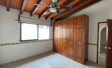 Casa en renta en cuernavaca en Fracc san Jerónimo de Ahuatepec . seguridad y alberca