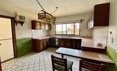 Casa en renta en cuernavaca en Fracc san Jerónimo de Ahuatepec . seguridad y alberca