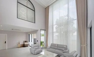 Private Pool Villa ! New House ! near Airport , Mea hia area for Rent.
