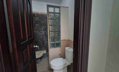 RUMAH MEWAH 2 LANTAI -BADAK AGUNG RENON