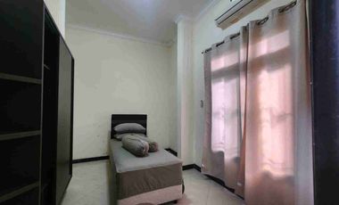 RUMAH MEWAH 2 LANTAI -BADAK AGUNG RENON