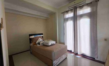 RUMAH MEWAH 2 LANTAI -BADAK AGUNG RENON