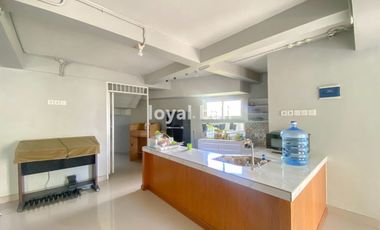 Rumah, House with Sea View in Benoa, Bali