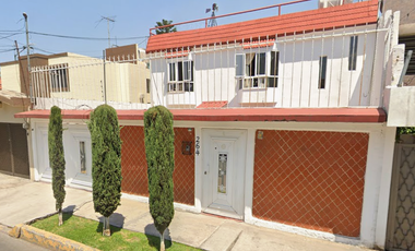 VENTA DE CASA EN LA COLONIA LOMAS ESTRELLA SEGUNDA SECCION EN IZTAPALAPA EN CIUDAD DE MEXICO