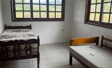 ALQUILO CASA DE CAMPO CERCA DEL MAR