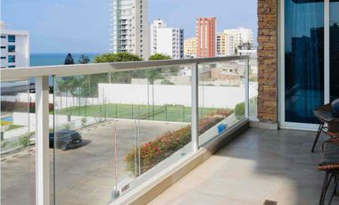 Venta de departamento en edificio arrecife, sur de Manta