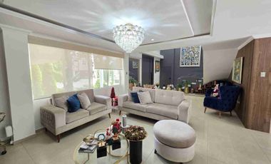 Casa de Venta en Km 4.5 vía Samborondón - Urb. Guayaquil Tenis