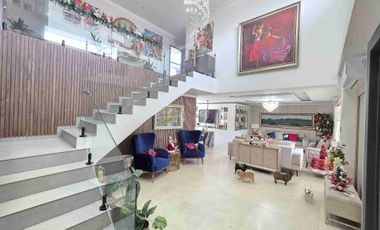 Casa de Venta en Km 4.5 vía Samborondón - Urb. Guayaquil Tenis