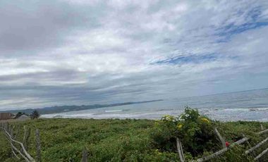 Vendo Terreno al pie del mar - Puerto Cayo - Jipijapa Manabi