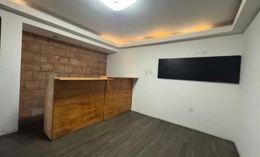 ZONA CENTRO EN EL PRIMER CUADRO DE LA CIUDAD, LOCAL COMERCIAL EN 2 PLANTAS FRENTE A ESTACIONAMIENTO PUBLICO