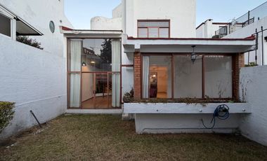 CASA EN VENTA AV CENTENARIO 2698 JARDIN CTO SERVICIO EN PRIVADA SEGURIDAD 3 RECAMARAS