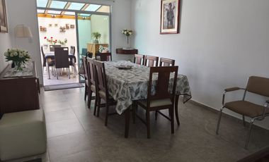 CASA EN VENTA DENTRO DE CONJUNTO EN LA PRIMAVERA