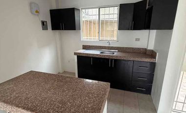 Se alquila casa en Mi Lote Villa Bonita, ingresando por Cervecería Nacional