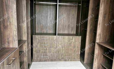 VENDO CASA DE LUJO SECTOR GUÁPULO CUATRO DORMITORIOS- INDEPENDENDIENTE