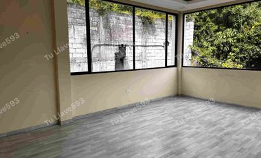 VENDO CASA DE LUJO SECTOR GUÁPULO CUATRO DORMITORIOS- INDEPENDENDIENTE
