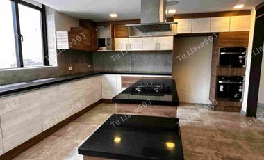 VENDO CASA DE LUJO SECTOR GUÁPULO CUATRO DORMITORIOS- INDEPENDENDIENTE