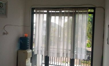 Rumah terawat siap huni dalam Cluster One gate di komplek Buana Ciwastra Residence Bandung