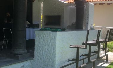 RESIDENCIA EN RENTA FRENTE AL LAGO Y FAIRWAY EN BALVANERA GOLF POLO COUNTRY CLUB