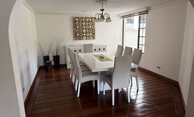 ALQUILER DE CASA AMOBLADA EN URBANIZACION SECTOR MIRAVALLE