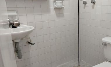 Venta Apartamento amplio tipo casa 2do Piso en Conquistadores cerca al Pueblito Paisa