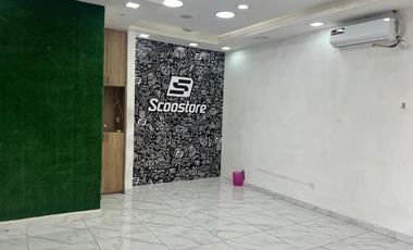 Local Comercial de alquiler  Garzota (junto a Supermaxi y frente a Fybeca)