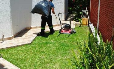 EXCLUSIVA PROPIEDAD DE LUJO EN CAMINO REAL A ZAVALETA