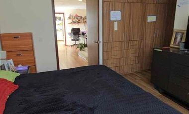 CASA EN VENTA PRIVADA MEXICALZINGO A 8 min GALERIAS METEPEC CON ROOF GARDEN CON 4 RECÁMARAS