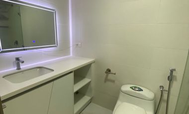 Departamento Semiamoblado en Alquiler en Torre Millenium, 2 Habitaciones, 2 Baños, Piscina, Seguridad, Garaje, Daule