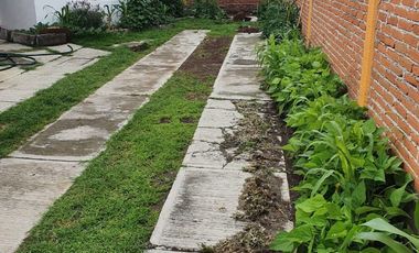 OPORTUNIDAD BAJO DE PRECIO CASA PARA VIVIR O INVERTIR, RECIBE $10,000 PESOS DE RENTA