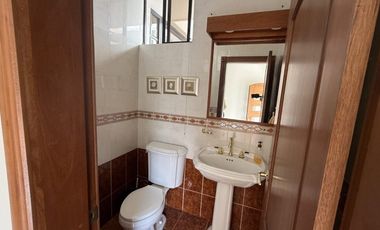 VENTA DE CASA POR SECTOR MIRAVALLE