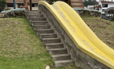 VENTA DE CASA POR SECTOR MIRAVALLE