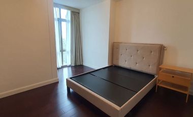 For Rent 1 Bedroom Fully Furnished West Gallery Place BGC condo for sale