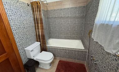 CASA EN VENTA SECTOR SANTA LUCÍA 4 DORMITORIOS